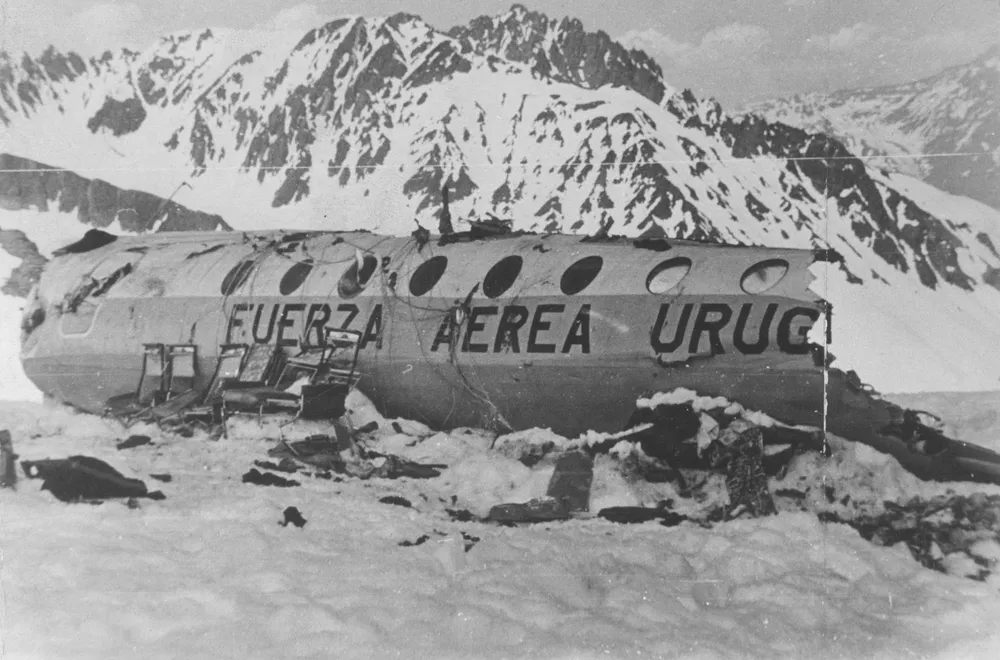 Destruction of the plane that crashed in the Andes in 1972